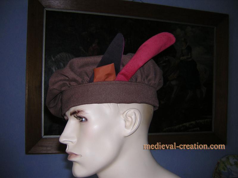 Wool Velvet Béret pour un Archer Celte Médiéval
