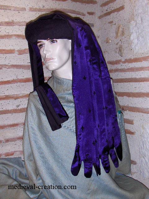 Renaissance Chaperon Velours Duc de Bourgogne Renaissance Chaperon Velours Duc de Bourgogne