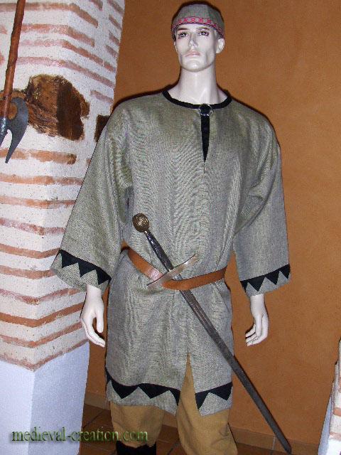 Tunic Linen Surcot Saxon Viking Lin Appliqué Lin Tunic Linen Surcot Saxon Viking Lin Appliqué Lin