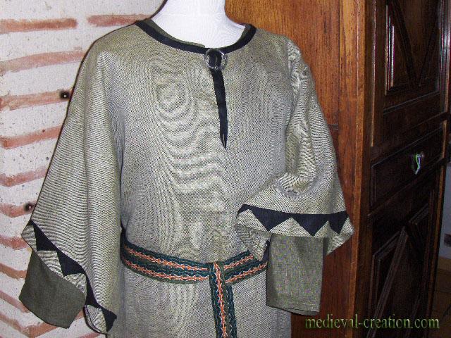 Tunic Surcot Cotte Tunique Lin Heinrich le Saxon Tunic Surcot Cotte Tunique Lin Heinrich le Saxon