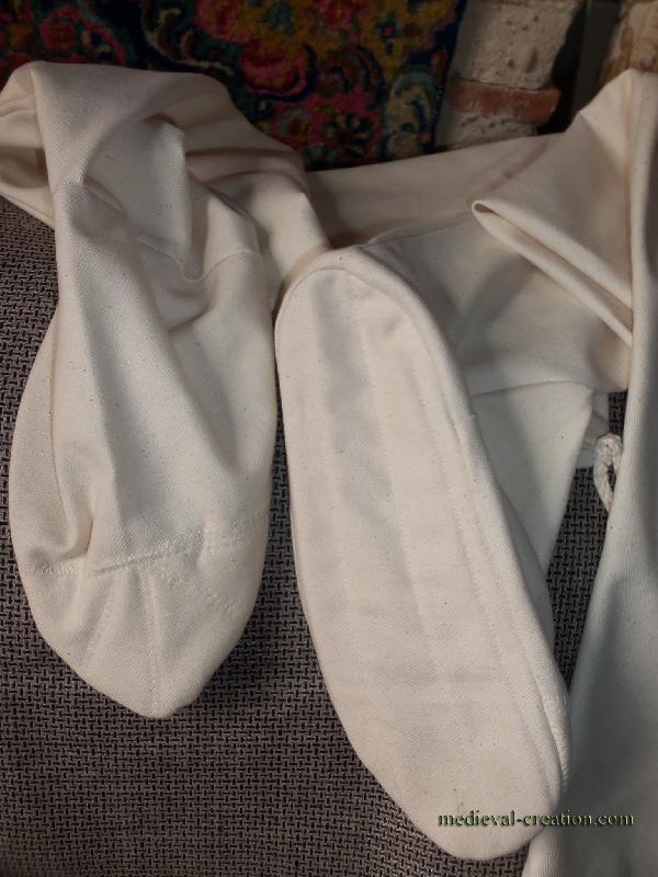 Chausses de Futaine à pieds renforcés Chausses de Futaine à pieds renforcés