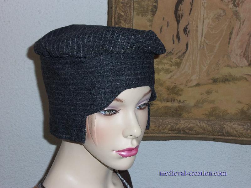 Velvet headgear Toques Moyen-Age Renaissance Velvet headgear Toques Moyen-Age Renaissance