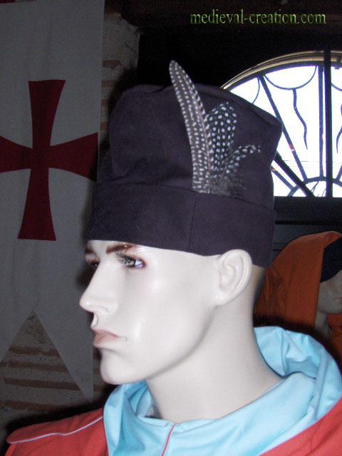 Velvet headgear Toques Moyen-Age Renaissance Velvet headgear Toques Moyen-Age Renaissance