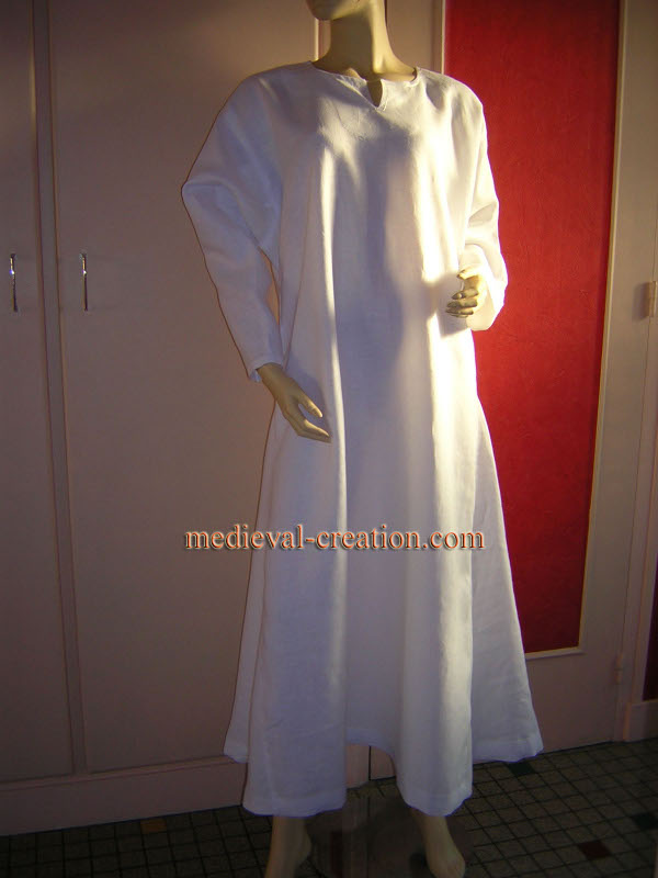 Robe longue ou Chainse Médiévale Normande LIN